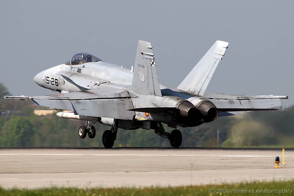 24 ETSL060511 EF-18A+ C.15-39 15-26 GD 03 Spanish Air Force EF-18A+ C.15-39/15-26 of Ala 15 - Lechfeld AB, 11 May 2006 (C) Gilles Denis